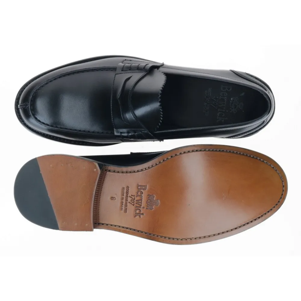 Berwick 1707 Loafer>11020-T01 Box Calf Nero